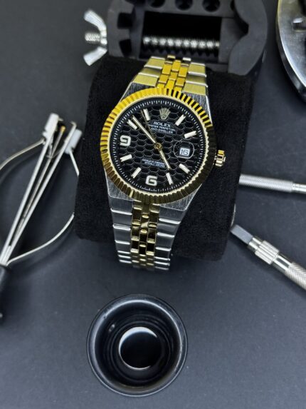 ROLEX FORMAL EDITION SILVER TWOTONE CHAIN AND BLACK DIAL