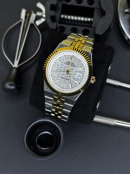 ROLEX FORMAL EDITION SILVER TWOTONE CHAIN AND WHOTE DIAL