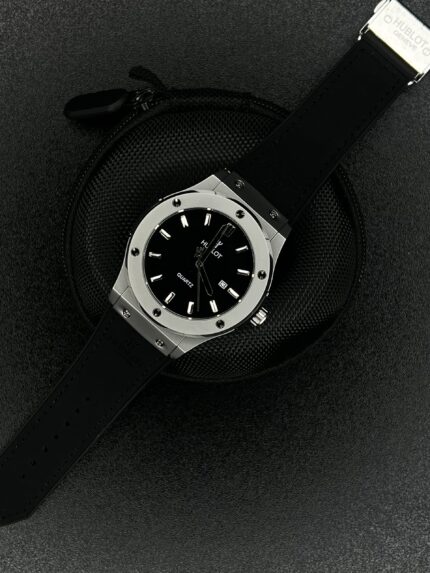 𝐇𝐮𝐛𝐥𝐨𝐭 Big Bang Formal Edition Artificial Leather Black Belt And Black Dial