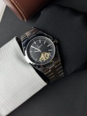 VACHERON CONSTANTIN AUTOMATIC WATCH – WHITE CHAIN WITH ROYAL BLACK DIAL 💙⌚
