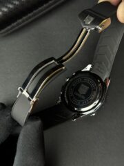 TAG Heuer Aquaracer Chronograph – Silver Dial | Grey Silicone Strap - Image 3