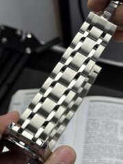 Tissot 1853 Powermatic 80 – Black Dial | Silver Stainless Steel Bracelet - Image 4